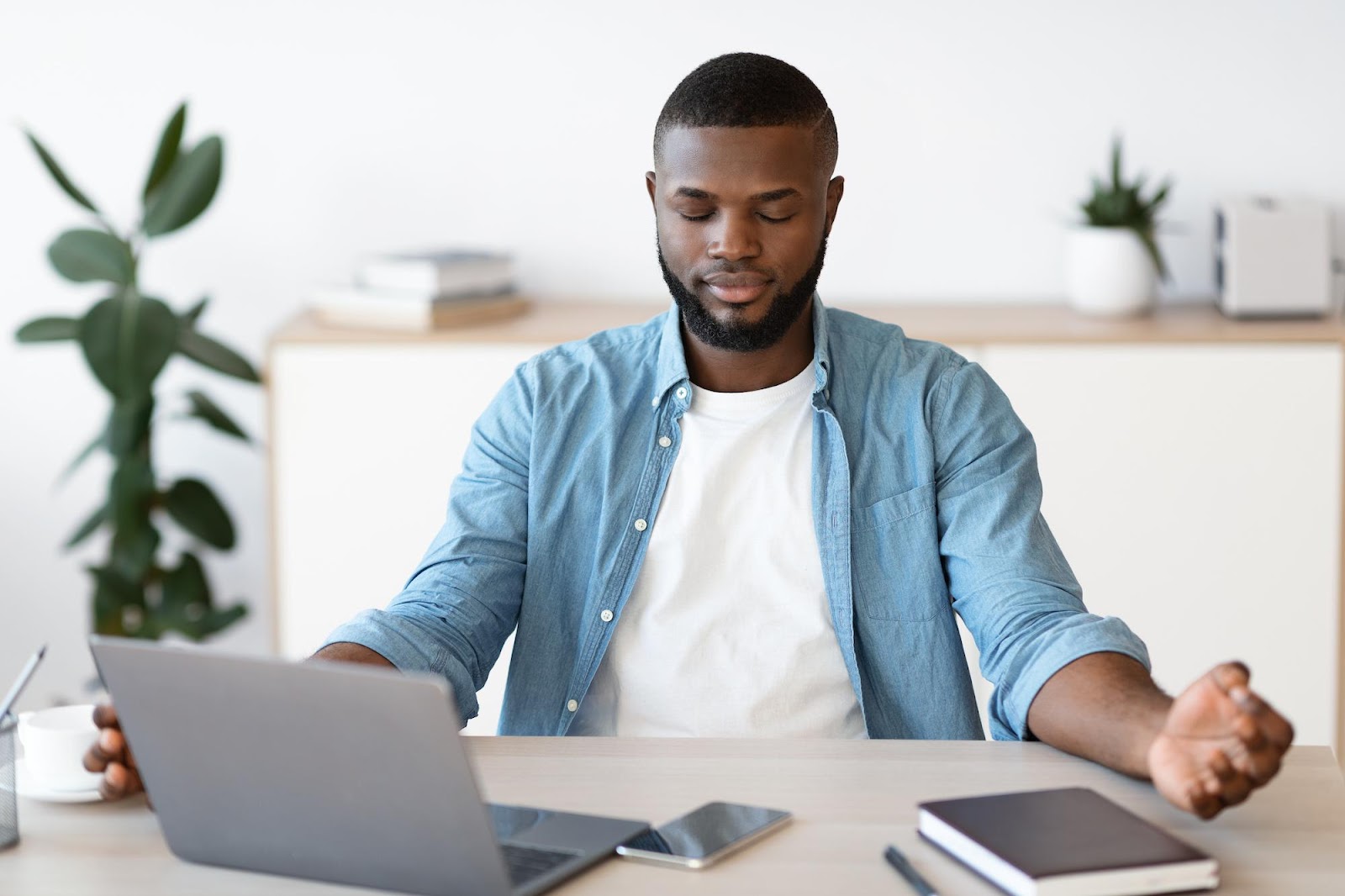 How to Build a Healthy Morning Routine with These 9 Simple Tips
