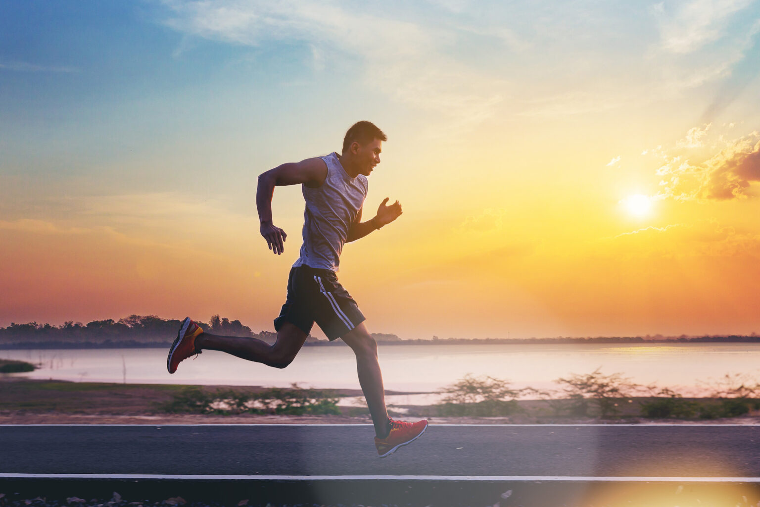 8 Simple Ways to Keep Cool While Exercising in the Heat